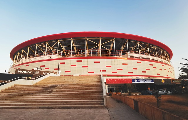 足球比赛中 足球比赛中